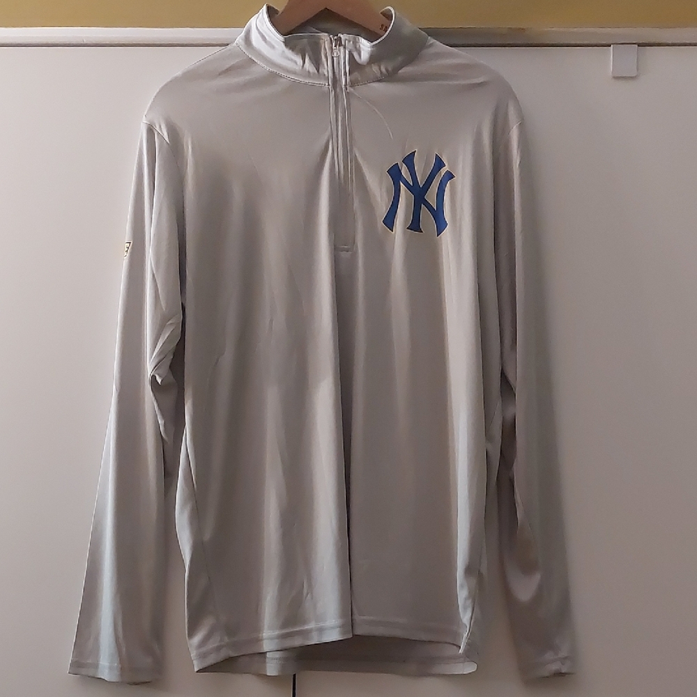 University Of Delaware x NEW YORK YANKEES co-branded Quarter-zip Jacket Size S